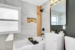 7339 Jefferson Ave, Hammond, IN 46324 - Photo 9