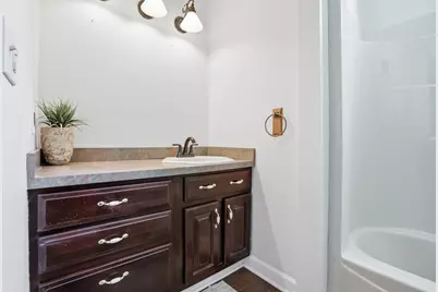 1107 W 62nd Place, Merrillville, IN 46410 - Photo 9