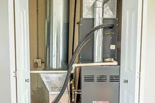 8003 Bertram Ave, Hammond, IN 46324 - Photo 13