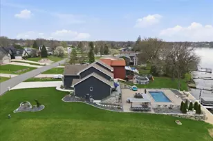 2501 E Lakeshore Dr, Crown Point, IN 46307 - Photo 55