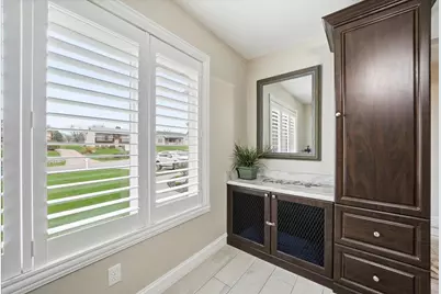 2501 E Lakeshore Drive, Crown Point, IN 46307 - Photo 9