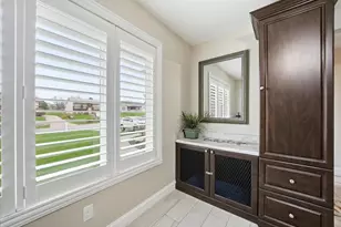 2501 E Lakeshore Dr, Crown Point, IN 46307 - Photo 9