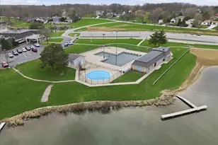 2501 E Lakeshore Dr, Crown Point, IN 46307 - Photo 59