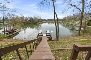 438 Scarborough Rd, Valparaiso, IN 46385 - Photo 41