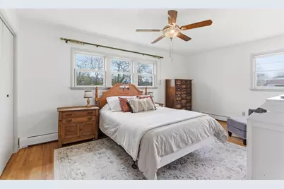 715 3rd Avenue NW, Demotte, IN 46310 - Photo 13