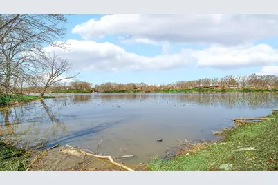 618 S Wisconsin Street, Hobart, IN 46342 - Photo 21