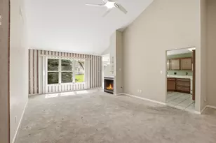 2036 Northwood Ln, Highland, IN 46322 - Photo 9