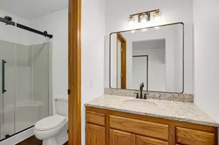 3808 Chimney Hill Dr, Valparaiso, IN 46383 - Photo 17