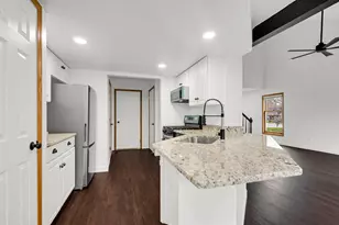 3808 Chimney Hill Dr, Valparaiso, IN 46383 - Photo 9