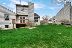 3808 Chimney Hill Dr, Valparaiso, IN 46383 - Photo 25