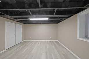 3049 Benton St, Lake Station, IN 46405 - Photo 17