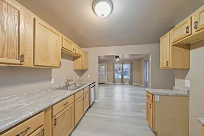 3049 Benton Street, Lake Station, IN 46405 - Photo 7