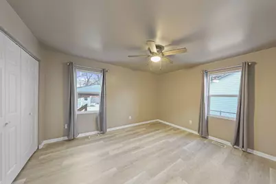 3049 Benton Street, Lake Station, IN 46405 - Photo 13