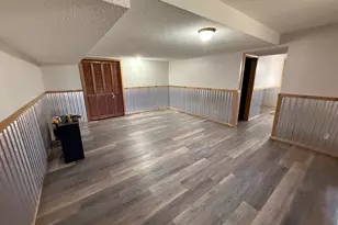 13226 S County Line Rd, Crown Point, IN 46307 - Photo 9