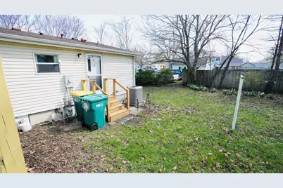 511 W Vine Street, North Judson, IN 46366 - Photo 17