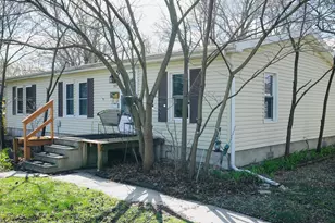 511 W Vine St, North Judson, IN 46366 - Photo 25