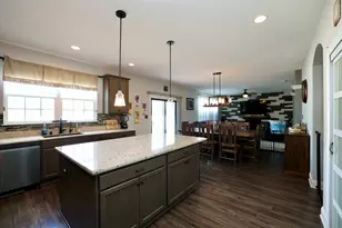 10052 Pearwood Dr, Saint John, IN 46373 - Photo 21