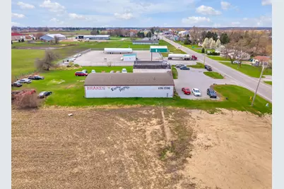 10805 W 181st Avenue, Lowell, IN 46356 - Photo 9