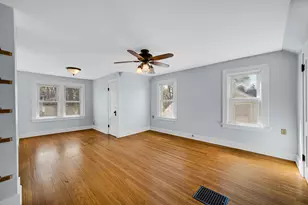 415 Elmhurst St, Valparaiso, IN 46385 - Photo 19