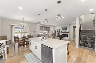 213 Grandale Dr, Valparaiso, IN 46385 - Photo 19