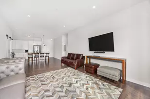 9610 N Centennial Dr, Munster, IN 46321 - Photo 7