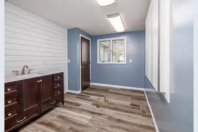 310 E Lincoln Street, Kentland, IN 47951 - Photo 17