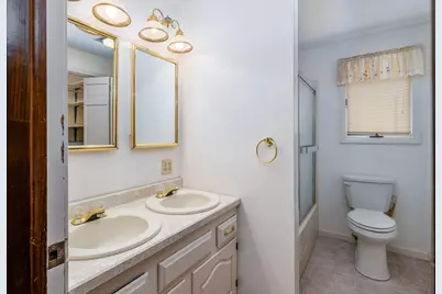 310 E Lincoln Street, Kentland, IN 47951 - Photo 39