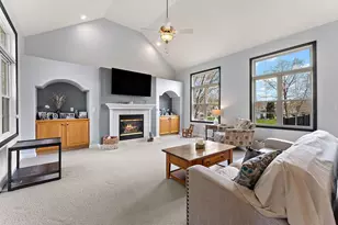 3204 Clairborne Crossing, Valparaiso, IN 46385 - Photo 9