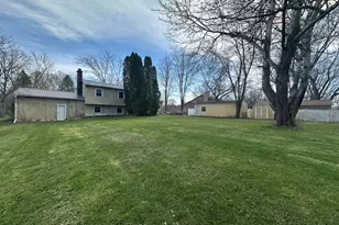 67 Brookview Ln, Valparaiso, IN 46385 - Photo 15