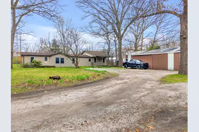 1250 E 900 N, Wheatfield, IN 46392 - Photo 5