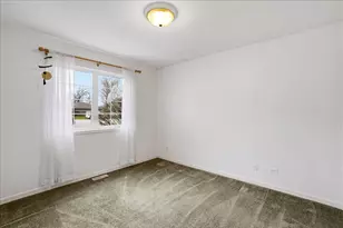 6991 Waxwing Cir, Hobart, IN 46342 - Photo 21