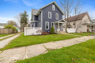 1305 Indiana Ave, La Porte, IN 46350 - Photo 3