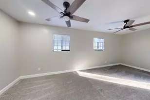 1033 E 51st Pl, Gary, IN 46409 - Photo 17