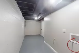 1033 E 51st Pl, Gary, IN 46409 - Photo 31