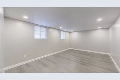 1033 E 51st Place, Gary, IN 46409 - Photo 25