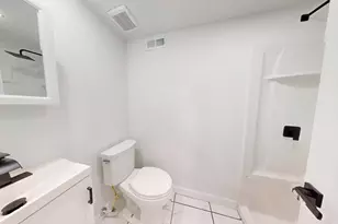 1033 E 51st Pl, Gary, IN 46409 - Photo 27