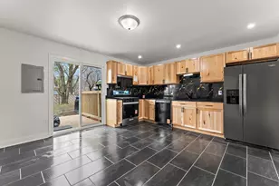 611 Old Forge Rd, Valparaiso, IN 46385 - Photo 9