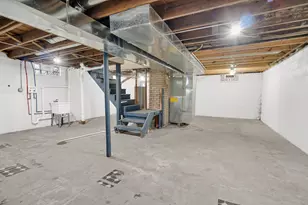 3308 E 12th Ave, Gary, IN 46403 - Photo 15