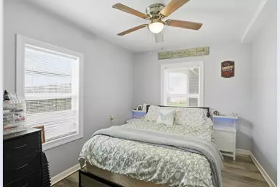 2623 Hart Road, Highland, IN 46322 - Photo 9