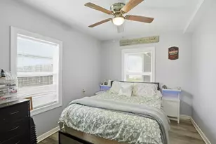 2623 Hart Rd, Highland, IN 46322 - Photo 9