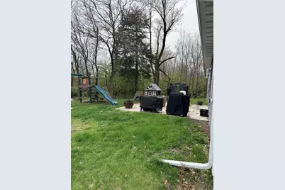 6055 W 1260 N, Demotte, IN 46310 - Photo 17