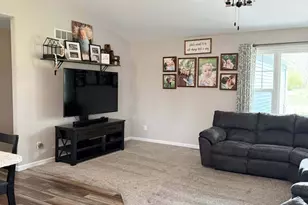 6055 W 1260 N, Demotte, IN 46310 - Photo 7