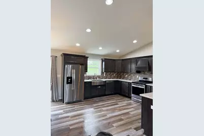 6055 W 1260 N, Demotte, IN 46310 - Photo 5