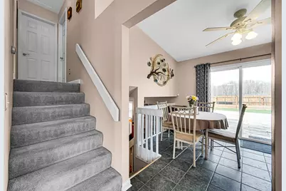 500 Countryshire Court, Griffith, IN 46319 - Photo 9