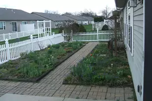 823 Daisy Cir NE, Demotte, IN 46310 - Photo 17