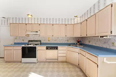 823 Spruce Lane, Schererville, IN 46375 - Photo 7