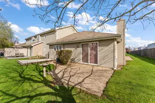 823 Spruce Ln, Schererville, IN 46375 - Photo 23