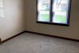 227 Mill St, Lowell, IN 46356 - Photo 11