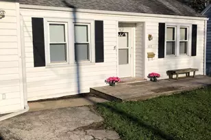 227 Mill St, Lowell, IN 46356 - Photo 3