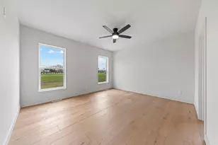 9523 Hook St, Highland, IN 46322 - Photo 15